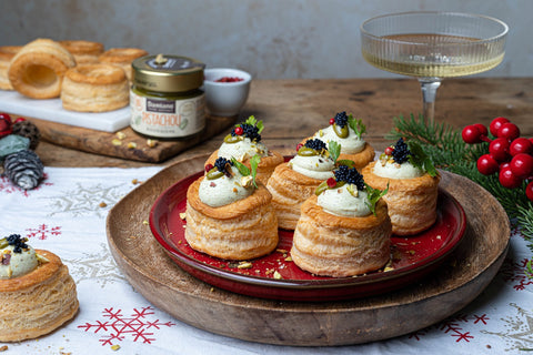 Immagine della ricetta Vol au vent delle feste con pesto di pistacchi