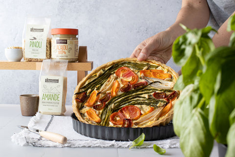 Immagine della ricetta Torta salata con verdure arrosto e crema di anacardi